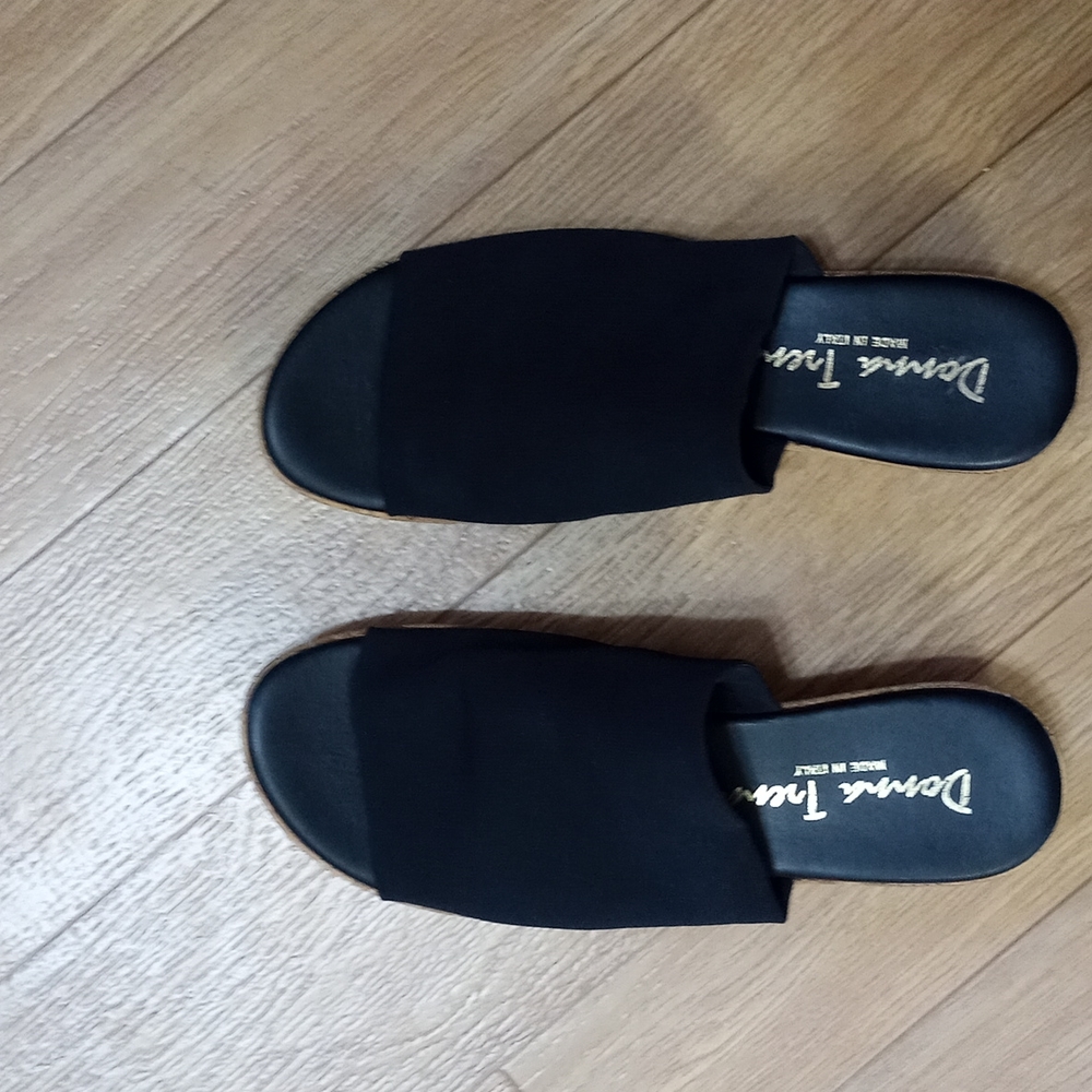 ~3 for $30~ Donna Trend elastic and cork platform sandals size 8.5